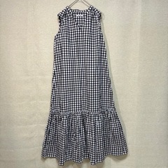 グローバルワーク ティアード Vネック マキシ ワンピース 白 黒の画像