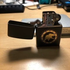 お値下げしました！ハンティングワールドZIPPO新品未使用品の画像