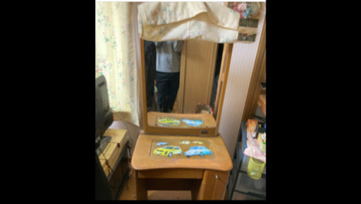 売切処分！　ドレッサー　コンセント付き！