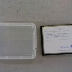 高品質☆TDK 1GB INDUSTRIAL CFカード コンパクトフラッシュ　産業用　工業用　専用ケース付きの画像