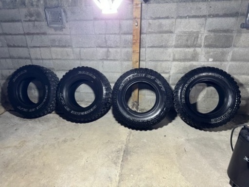 【最終大幅値下げ】タイヤ　レーダー　レネゲード　MT 35×12.5R18 マッド