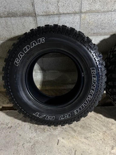 【最終大幅値下げ】タイヤ　レーダー　レネゲード　MT 35×12.5R18 マッド