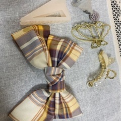 ヘアアクセサリー