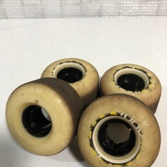 スケートボード　ハードウィール