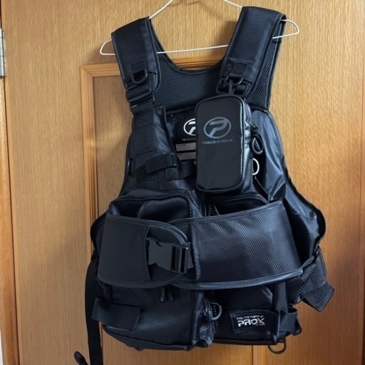 釣り　ベスト　ルアーベスト