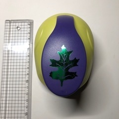 MARVY エンボスクラフトパンチ　ギガパンチ　オークリーフの画像