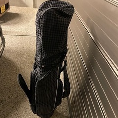 ミズノのゴルフ用キャリーバッグの画像