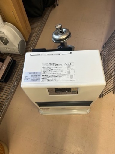 美原店　FF式ストーブ コロナ FF式 石油ストーブ 温風 主に11畳用 FF-VG42SA 暖房 灯油 暖房機 FF式石油暖房機 F
