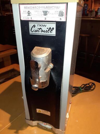カリタの業務用コーヒーミルです