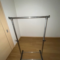 ゴミ箱、洗濯カゴ、衣装ケース、ハンガーラックの画像