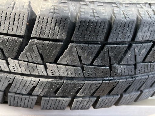 車のパーツ タイヤ、ホイール