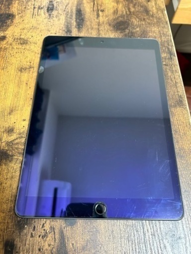 iPad 10.2 インチ　32 GB - シルバー
