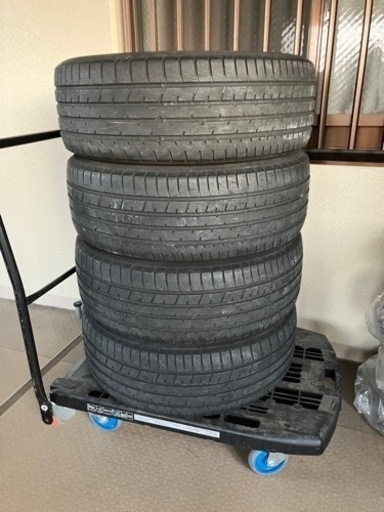 トーヨータイヤ１９インチ　２２５／５５Ｒ１９　９９Ｖ　４本　１７年製