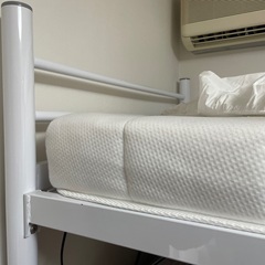 『値下げしました！』子供用　ロフトベッド　白　マットレス付きの画像