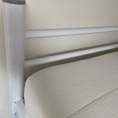 『値下げしました！』子供用　ロフトベッド　白　マットレス付きの画像