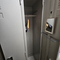 【2人用ロッカー】オフィス / 横幅約61㎝ × 高さ約179㎝ × 奥行き約51cm / PLUSロッカー の画像