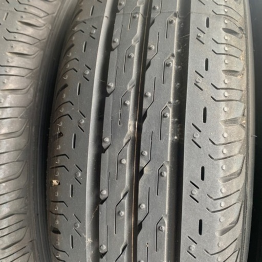 ほぼ新品145/80R12 スズキ鉄ホイール付き　軽トラ　軽バン