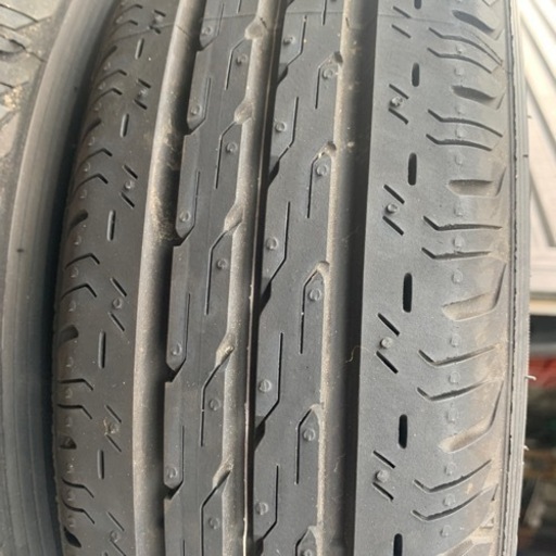 ほぼ新品145/80R12 スズキ鉄ホイール付き　軽トラ　軽バン