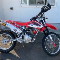 ホンダ　CRF125F 