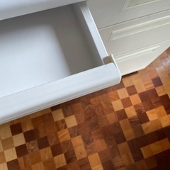 家具 オフィス用家具 鍵付き　オフィスデスク　白　事務　机の画像