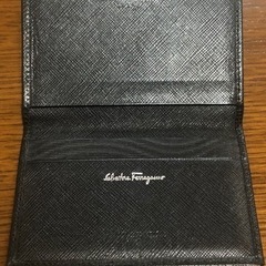 Salvatore Ferragamo カードケースの画像