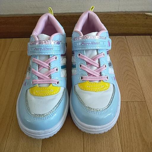 女の子　キッズ　ジュニア　 靴 スニーカー　21センチ　21cm 美品　小学生　女子