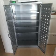 【取引決定しました】家具 スチールキャビネット