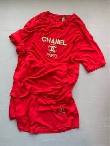 CHANEL BOUTIQUE シャネル Tシャツ短パンセットアップ 赤 M相当