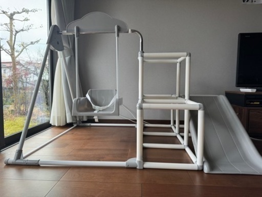 ベビージャングルジム