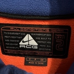 ナイキ　NIKEのフリースベストの画像