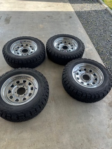 ハイエース　デイトナ　7J +19   215/70/16  美品　3ヶ月のみ