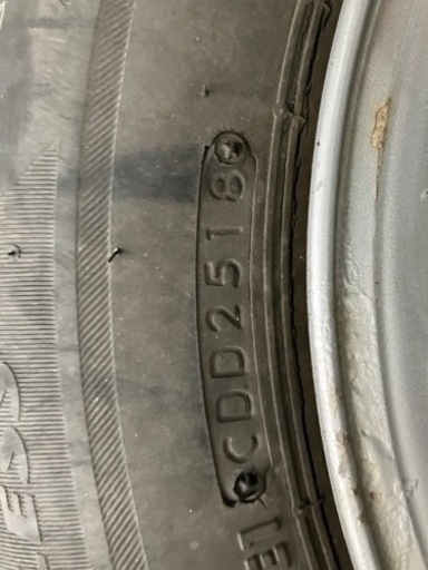 145/80r13 vrx2 スタッドレス　アルミ付き