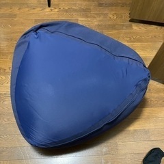 MOGU 三角フィットソファの画像