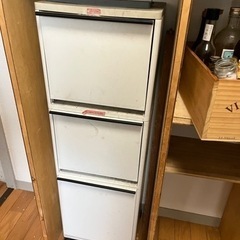ゴミ箱