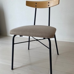 美品！ダイニングチェアの画像