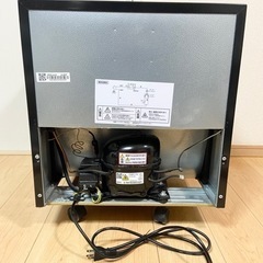 ノンフロン冷蔵庫　IRIS NRSD-4A-Bの画像