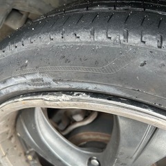 車のパーツ タイヤ、ホイールの画像