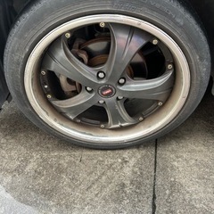 車のパーツ タイヤ、ホイールの画像