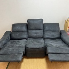 高級家具 RELAX FORM バッジオ 3人掛け電動リクライニングソファの画像