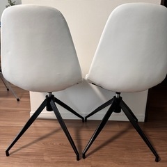 回転ダイニングチェア 2脚セットの画像