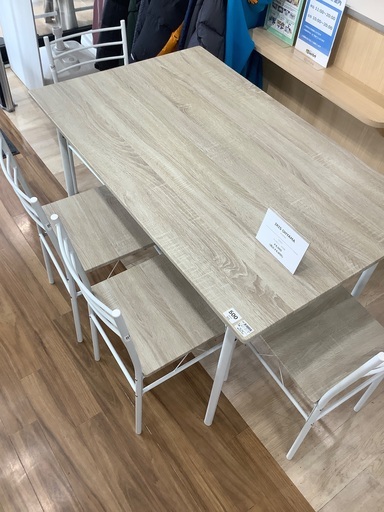 ダイニング5点セット　IRIS OHYAMA 入荷致しました！