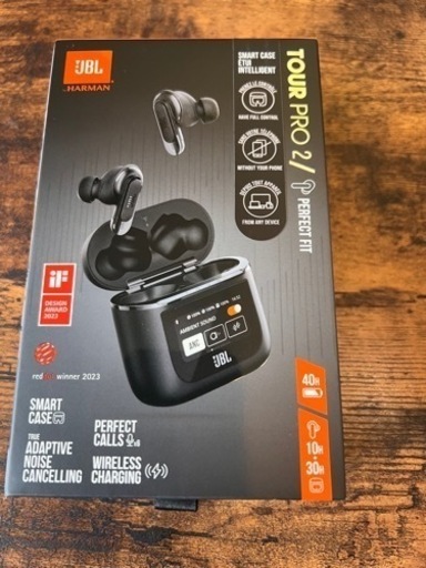 JBL TOUR PRO 2 ワイヤレスイヤホン　ブラック