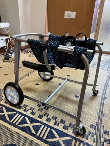 犬用歩行器