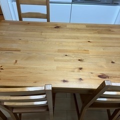 IKEAのテーブルセット（椅子は3脚のみ、取りに来てくださる方）
