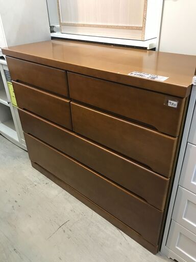 ニトリ　フジー2　4段ローチェスト ブラウン 木目　和風　チェスト サイドボード リビングボード 収納ボックス 木箱 レトロ BOX 収納 テレビ台 TV台 TVボード 大容量 幅約120cm おしゃれ クリーニング済 堺市 石津【ジャングルジャングルサカイ石津店】