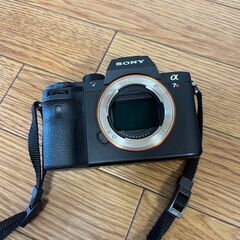 【値下げしました】sony a7R Ⅱ ILCE-7RM2 ミラーレス一眼カメラお譲りいたしますの画像