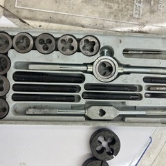 タップダイスセット　メートルネジ（Ｍ）20PCの画像