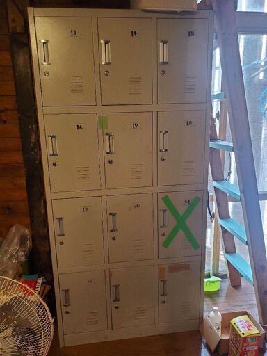 スチールロッカー　鍵無し\u0026開かずの間があるため格安で
