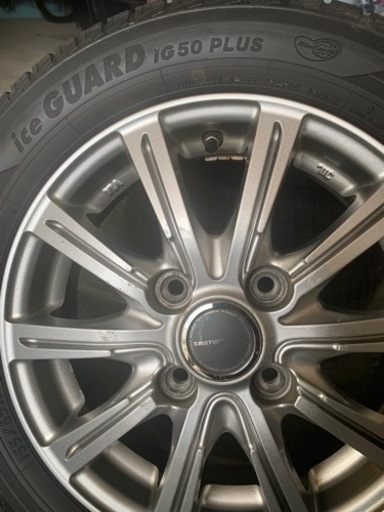 《取引終了》軽四自動車用ホイール付きスタッドレスタイヤ