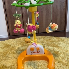 【予定者決定】ハイローチェア⭐︎ コンビ　手動　ハイ＆ロースウィングラックの画像